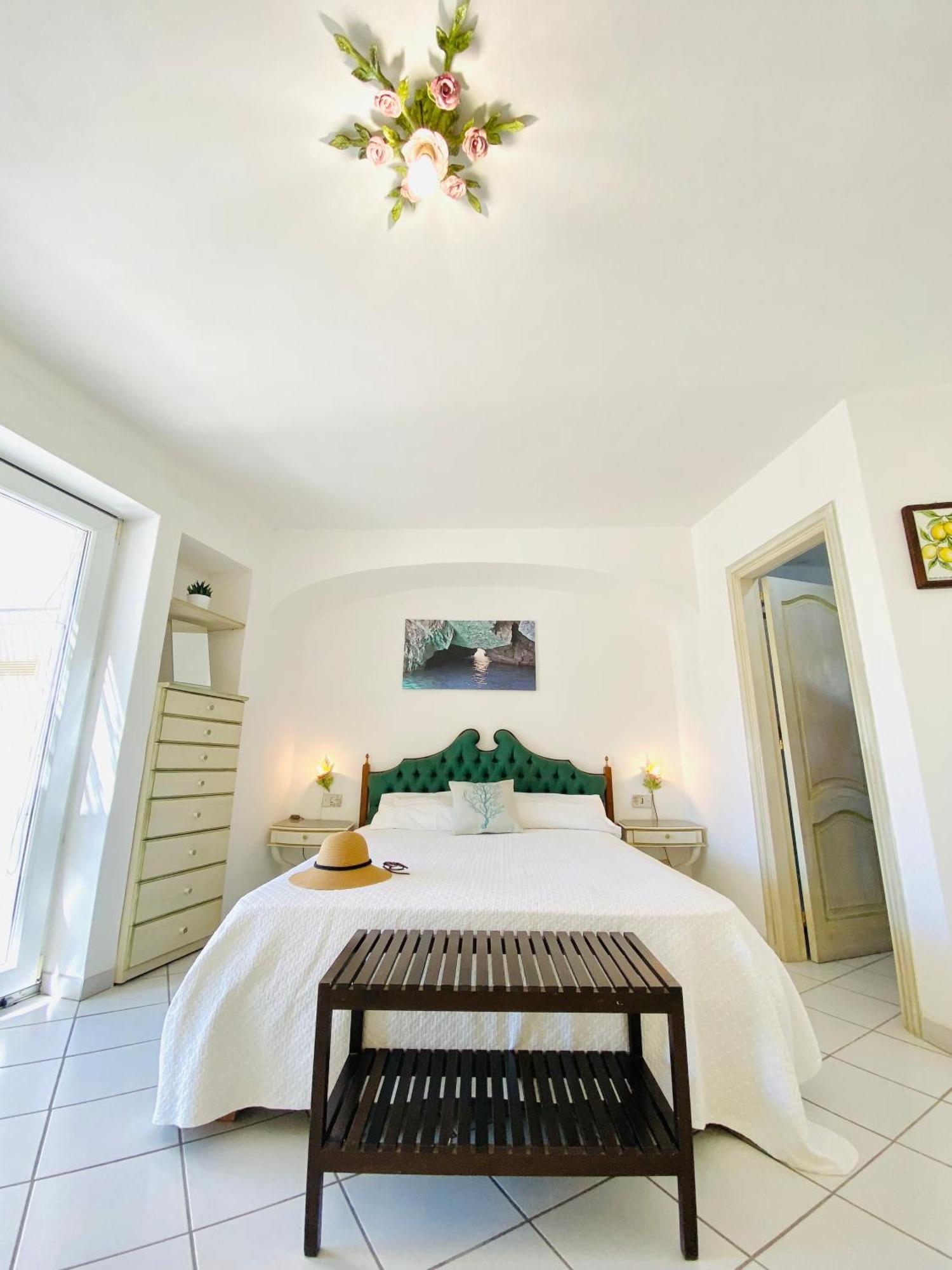 Casa Pippo 2 Villa อนากาปรี ภายนอก รูปภาพ